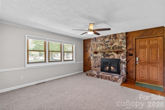 946 Shearers Road, Mooresville, NC 28115