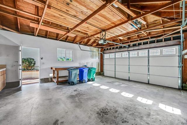 835 Skysail Avenue, Carlsbad, CA 92011