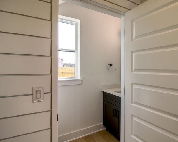 2608 Bristol DR B, Austin, TX 78723