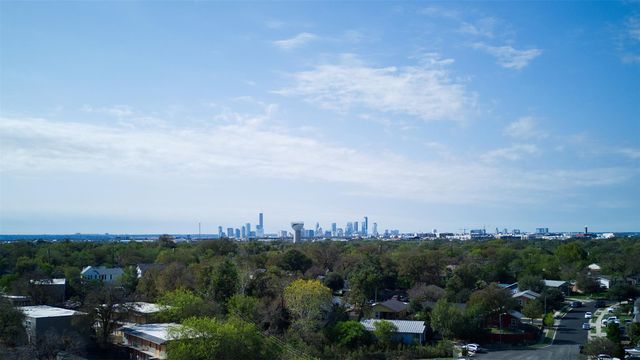 2608 Bristol DR B, Austin, TX 78723