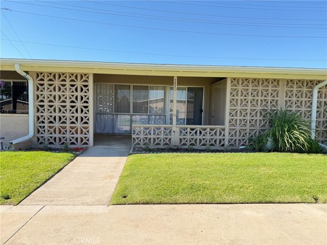 1470 Northwood Road 243D, Seal Beach, CA 90740