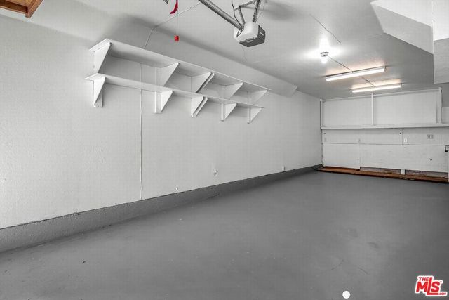 13340 Burbank Boulevard 2, Sherman Oaks, CA 91401