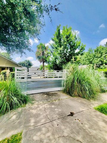 728 W 21st Street, Houston, TX 77008