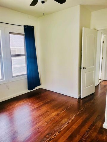 728 W 21st Street, Houston, TX 77008