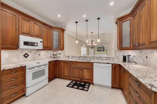 1036 DARTFORD DRIVE, Tarpon Springs, FL 34688