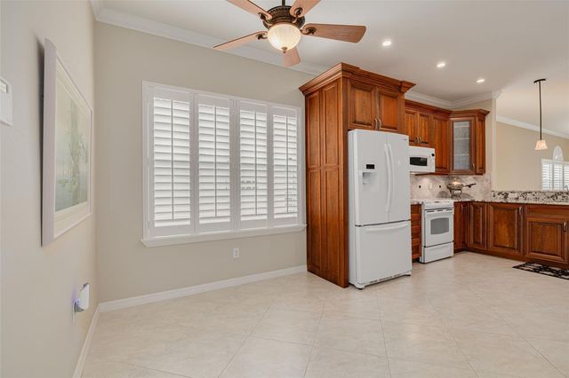 1036 DARTFORD DRIVE, Tarpon Springs, FL 34688