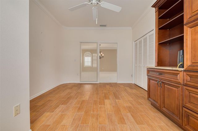 1036 DARTFORD DRIVE, Tarpon Springs, FL 34688