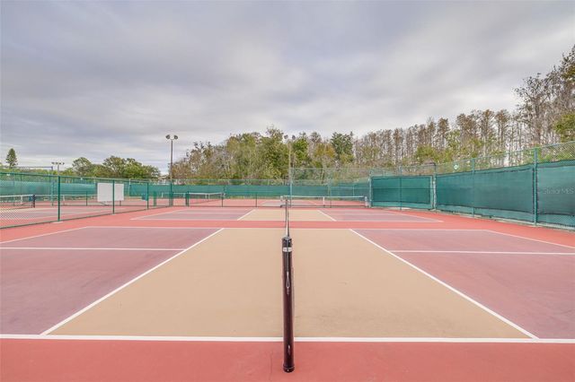 1036 DARTFORD DRIVE, Tarpon Springs, FL 34688