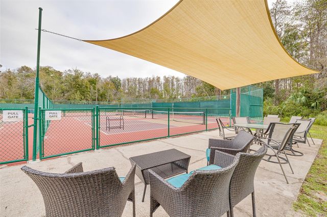 1036 DARTFORD DRIVE, Tarpon Springs, FL 34688