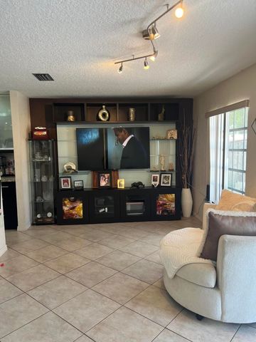 3310 NW 90th Avenue 3310-3310s, Coral Springs, FL 33065