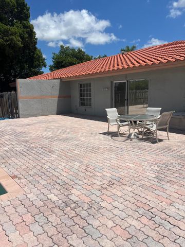 3310 NW 90th Avenue 3310-3310s, Coral Springs, FL 33065