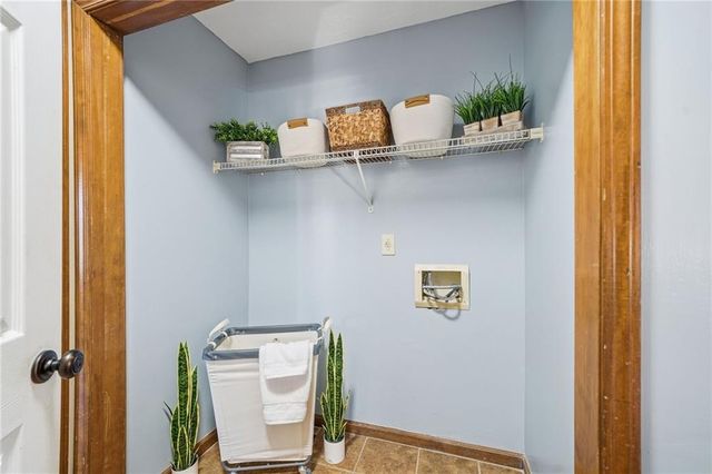 33 Matthew Court, Dallas, GA 30157