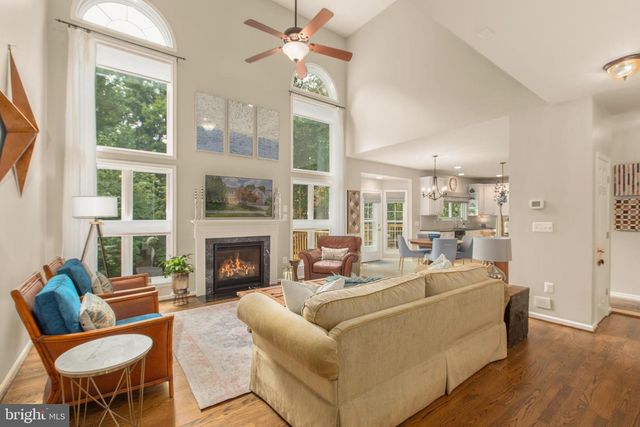 24 TAVERN RD, Stafford, VA 22554