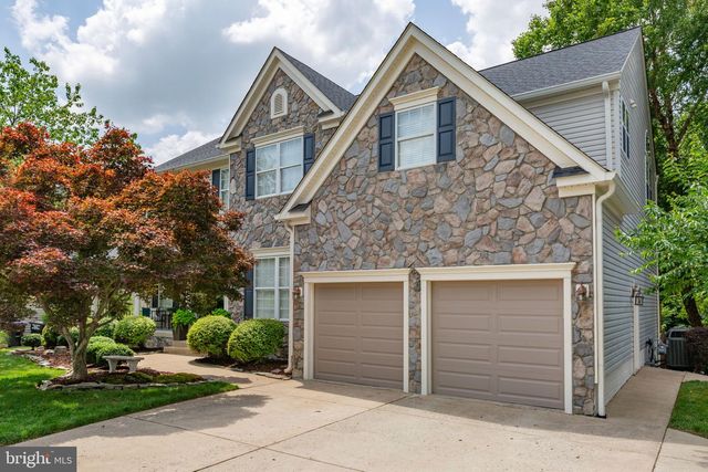 24 TAVERN RD, Stafford, VA 22554