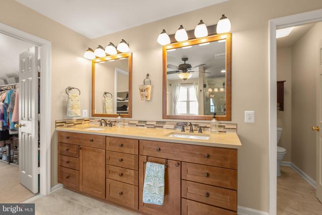 24 TAVERN RD, Stafford, VA 22554