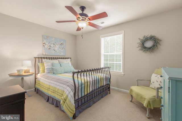 24 TAVERN RD, Stafford, VA 22554