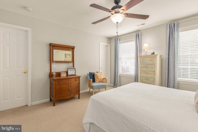 24 TAVERN RD, Stafford, VA 22554
