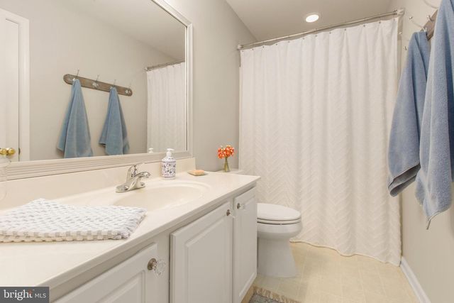 24 TAVERN RD, Stafford, VA 22554