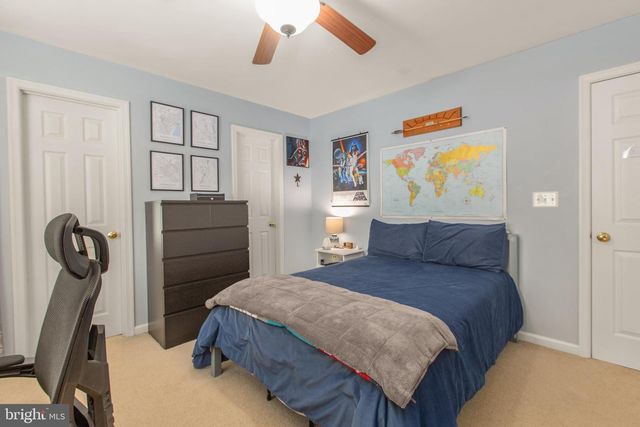 24 TAVERN RD, Stafford, VA 22554