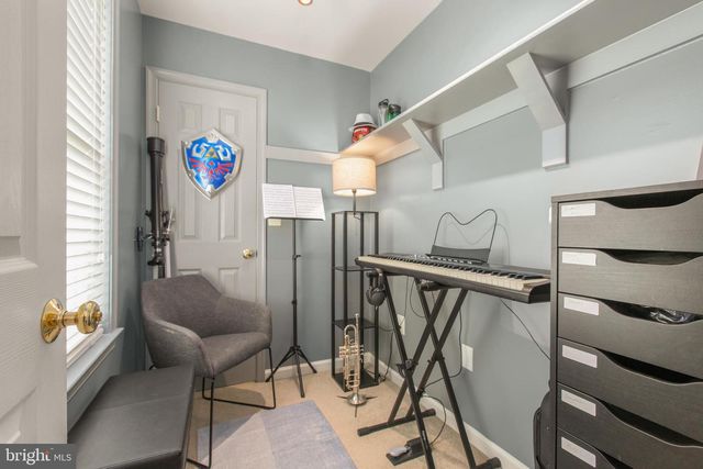 24 TAVERN RD, Stafford, VA 22554