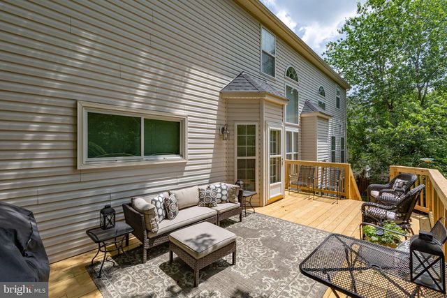 24 TAVERN RD, Stafford, VA 22554