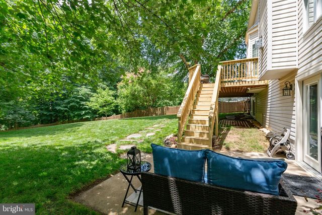 24 TAVERN RD, Stafford, VA 22554