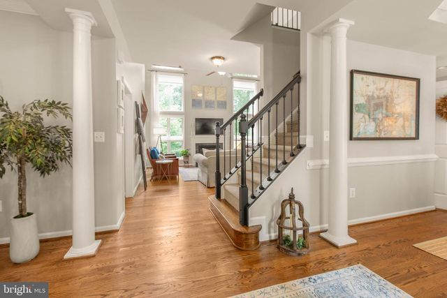 24 TAVERN RD, Stafford, VA 22554