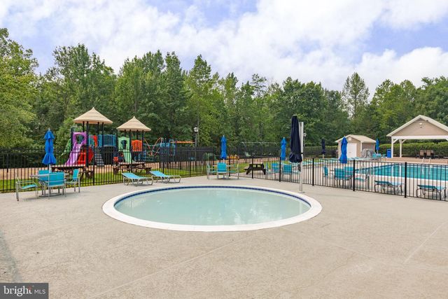 24 TAVERN RD, Stafford, VA 22554
