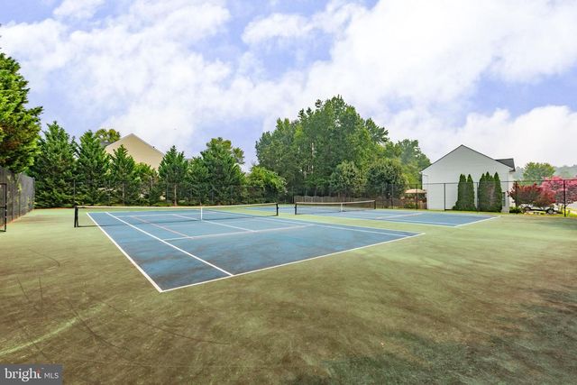 24 TAVERN RD, Stafford, VA 22554