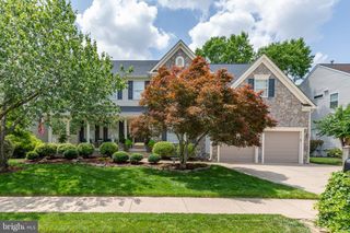 24 TAVERN RD, Stafford, VA 22554