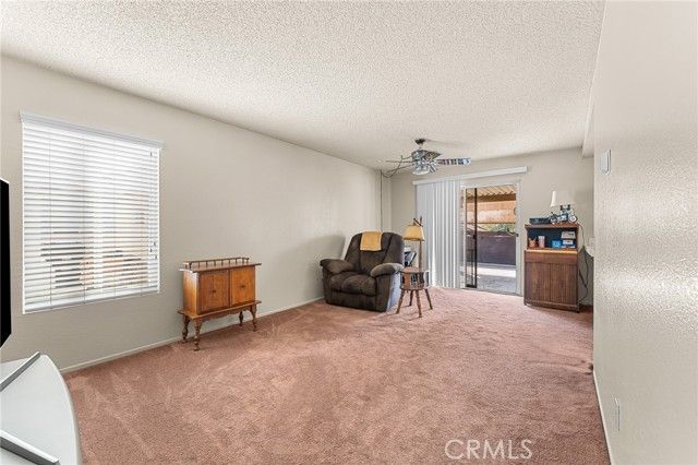 11048 Thrush Drive, Riverside, CA 92505