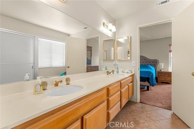 11048 Thrush Drive, Riverside, CA 92505