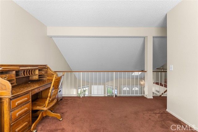 11048 Thrush Drive, Riverside, CA 92505