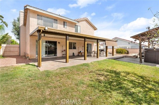 11048 Thrush Drive, Riverside, CA 92505