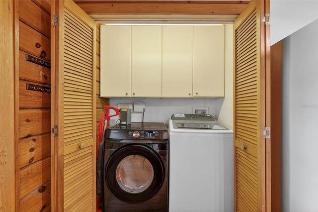 6888 MYAKKA VALLEY TRL, Sarasota, FL 34241