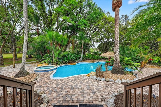 6888 MYAKKA VALLEY TRL, Sarasota, FL 34241