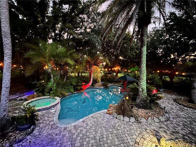 6888 MYAKKA VALLEY TRL, Sarasota, FL 34241