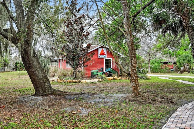 6888 MYAKKA VALLEY TRL, Sarasota, FL 34241