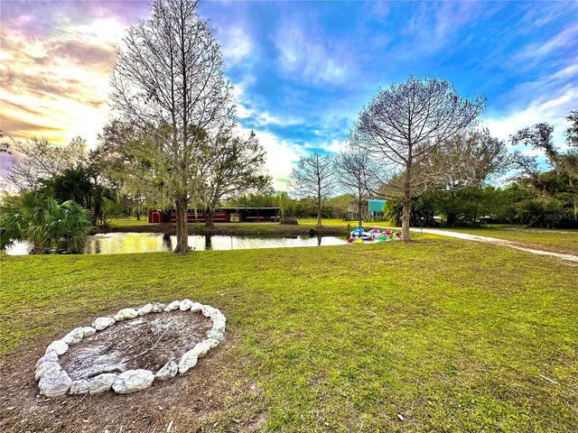 6888 MYAKKA VALLEY TRL, Sarasota, FL 34241