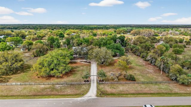6888 MYAKKA VALLEY TRL, Sarasota, FL 34241