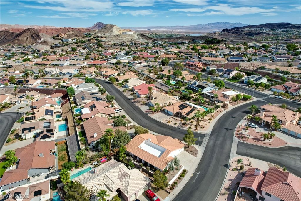 921 Primrose Lane, Henderson, NV 89011 — photo 2