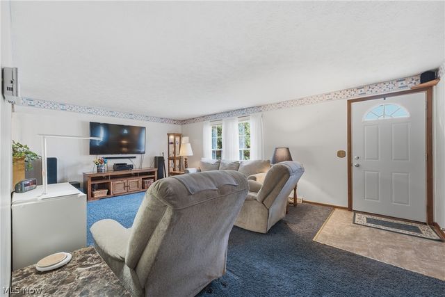 1120 20th Street SW, Massillon, OH 44647