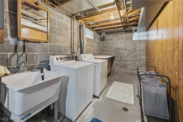 1120 20th Street SW, Massillon, OH 44647