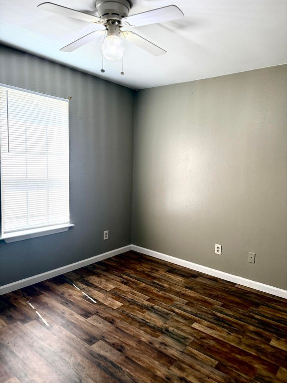 Image 15 of property listing at 2117 Woodlawn Drive, San Angelo, TX 76901
