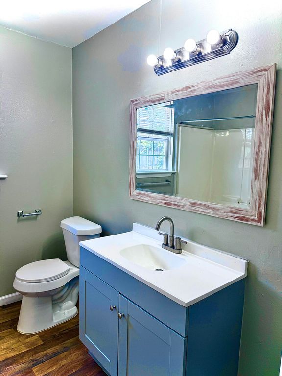 Image 16 of property listing at 2117 Woodlawn Drive, San Angelo, TX 76901