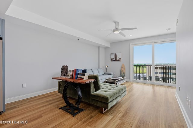 14 Grace Street Apt 909, Wilmington, NC 28401