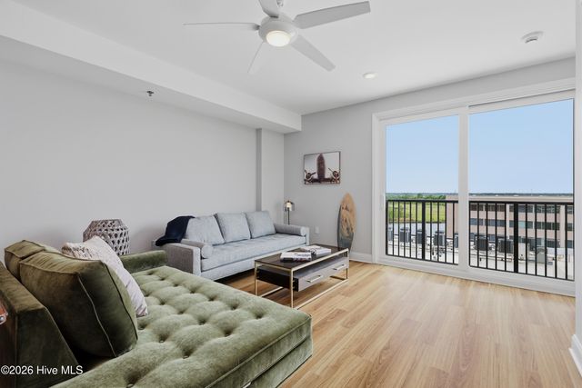 14 Grace Street Apt 909, Wilmington, NC 28401