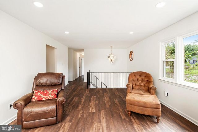 9 OLD POST LN, Hamilton Twp, NJ 08620