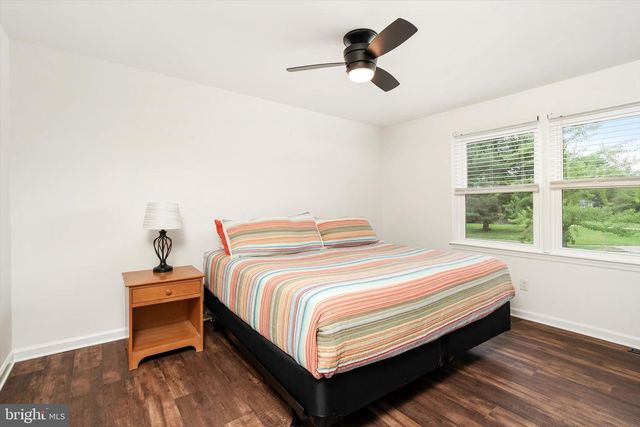 9 OLD POST LN, Hamilton Twp, NJ 08620