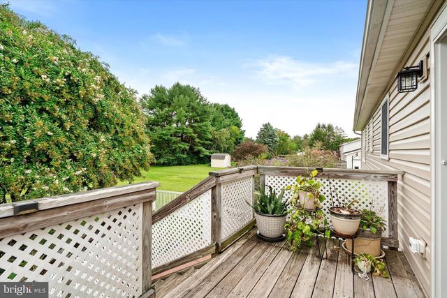 9 OLD POST LN, Hamilton Twp, NJ 08620